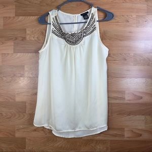 Nue Options Medium Sleeveless Beaded Top with a Keyhole Button Closure